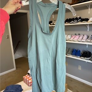 Women’s momentum seamless racerback tank top